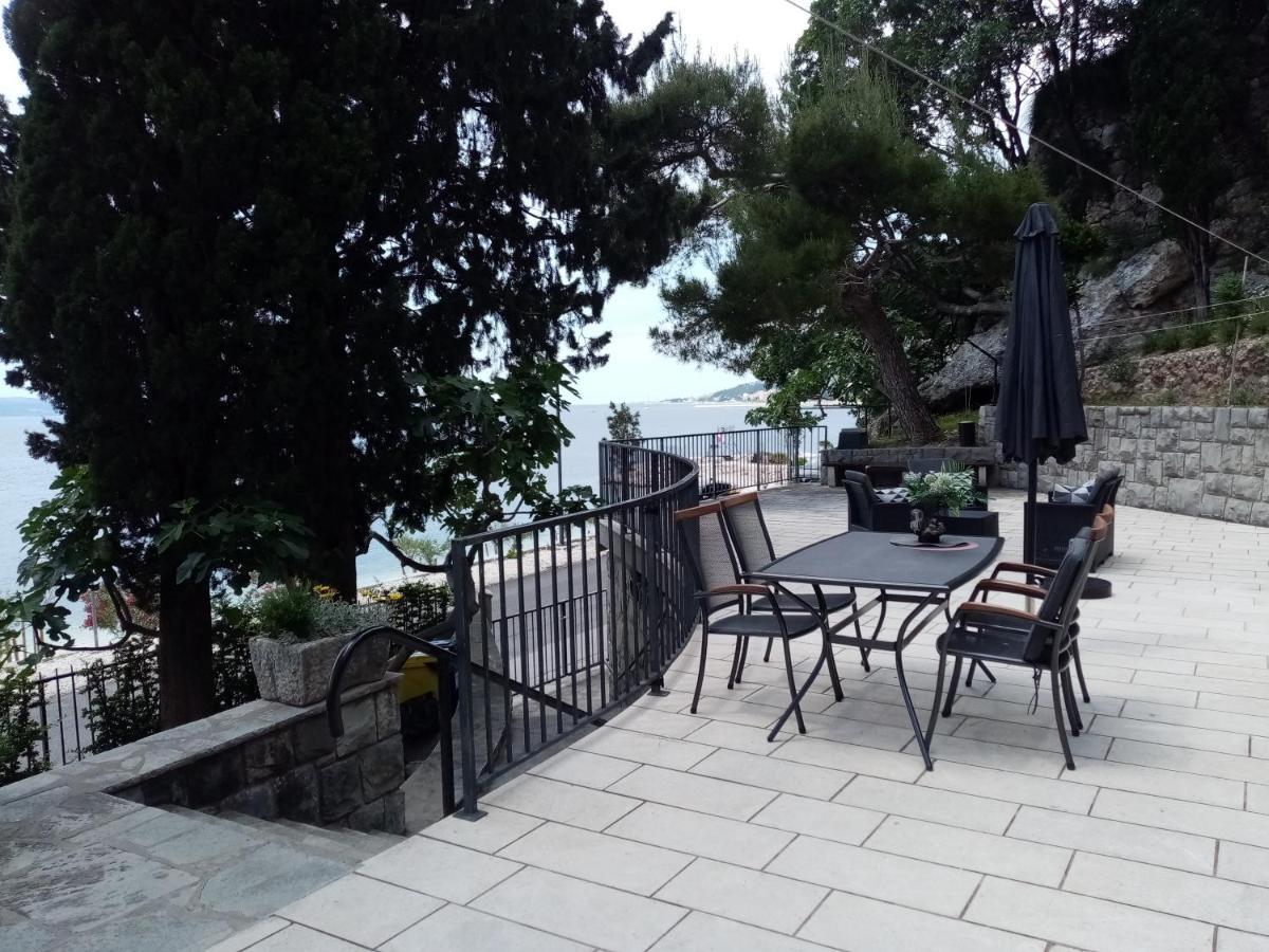 Apartment Zizi Омиш Экстерьер фото
